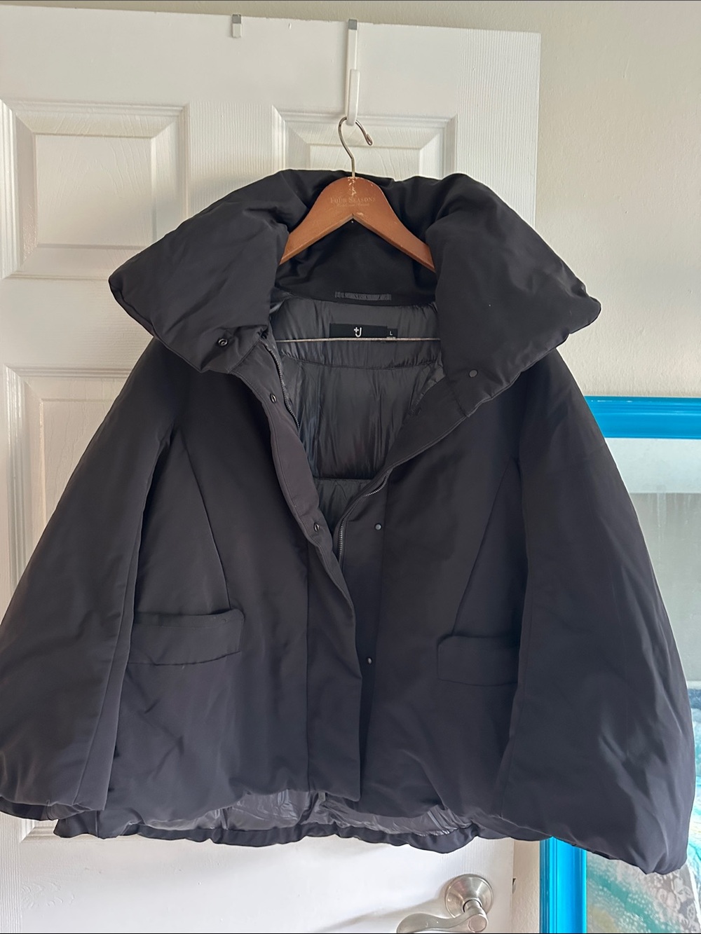 Uniqlo Jil Sander +J Women's Black Puffer Coat with Oversized Collar